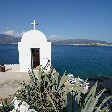Vila The Admiral's House Kastellorizo Meyísti