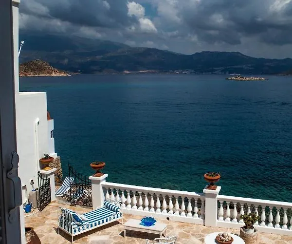 Villa The Admiral's House Kastellorizo Meyísti